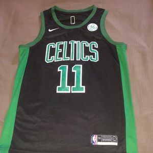 Kyrie Irving alternate Celtics jersey